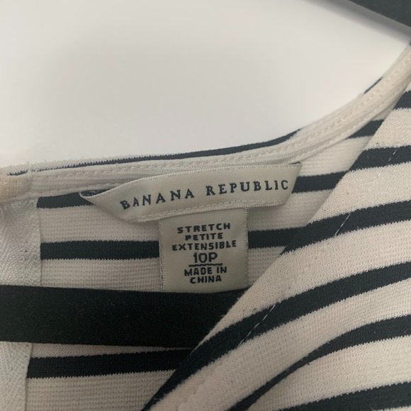 Banana Republic B&W Striped T-Shirt 10P - Picture 2 of 3